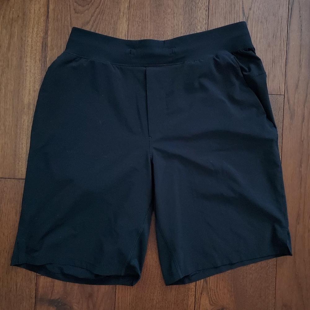 Lululemon linerless shorts